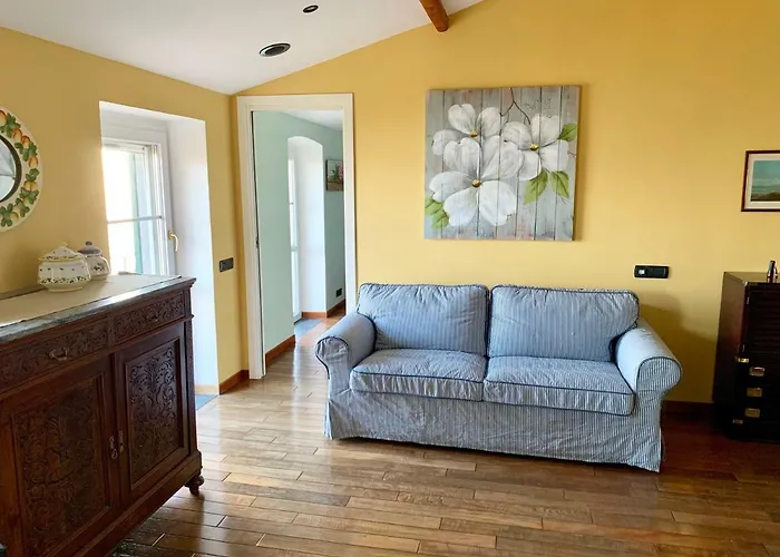 Casa Bubo Больяско